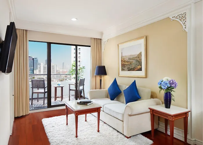 Centre Point Sukhumvit 10 Hotel Bangkok