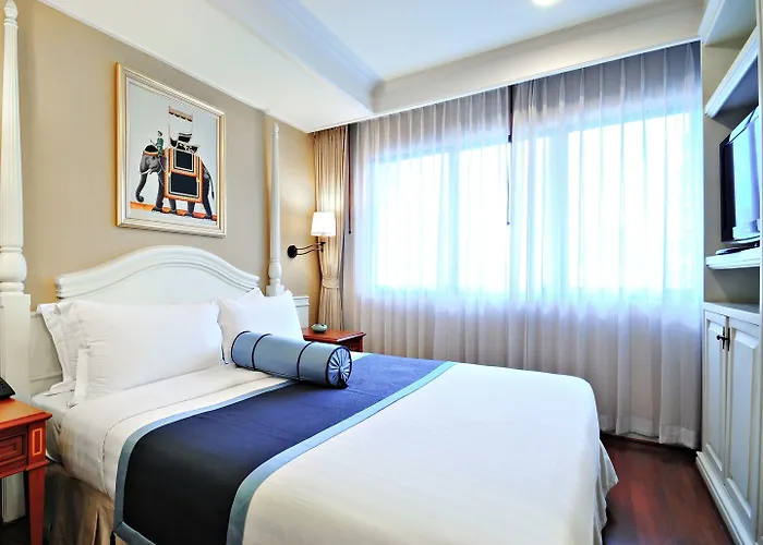 Centre Point Sukhumvit 10 4* Bangkok