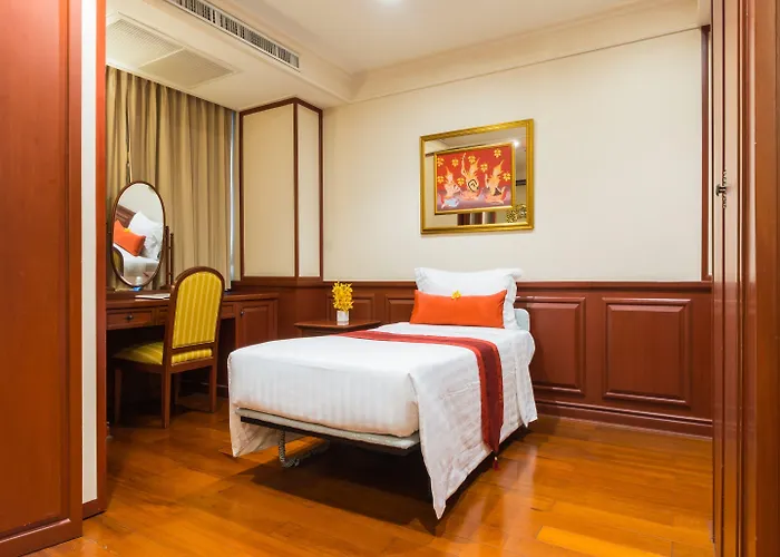 Centre Point Sukhumvit 10 Hotel Bangkok