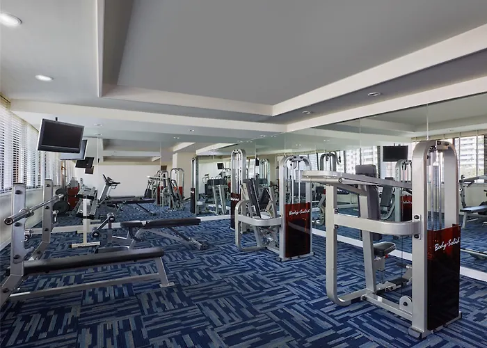 Hotel Centre Point Sukhumvit 10 4*